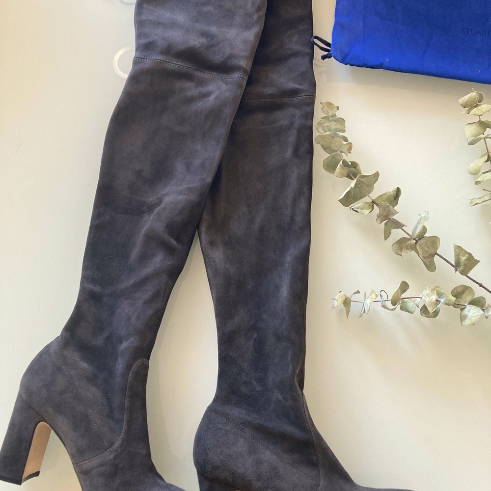 Stuart Weitzman 8 1/2